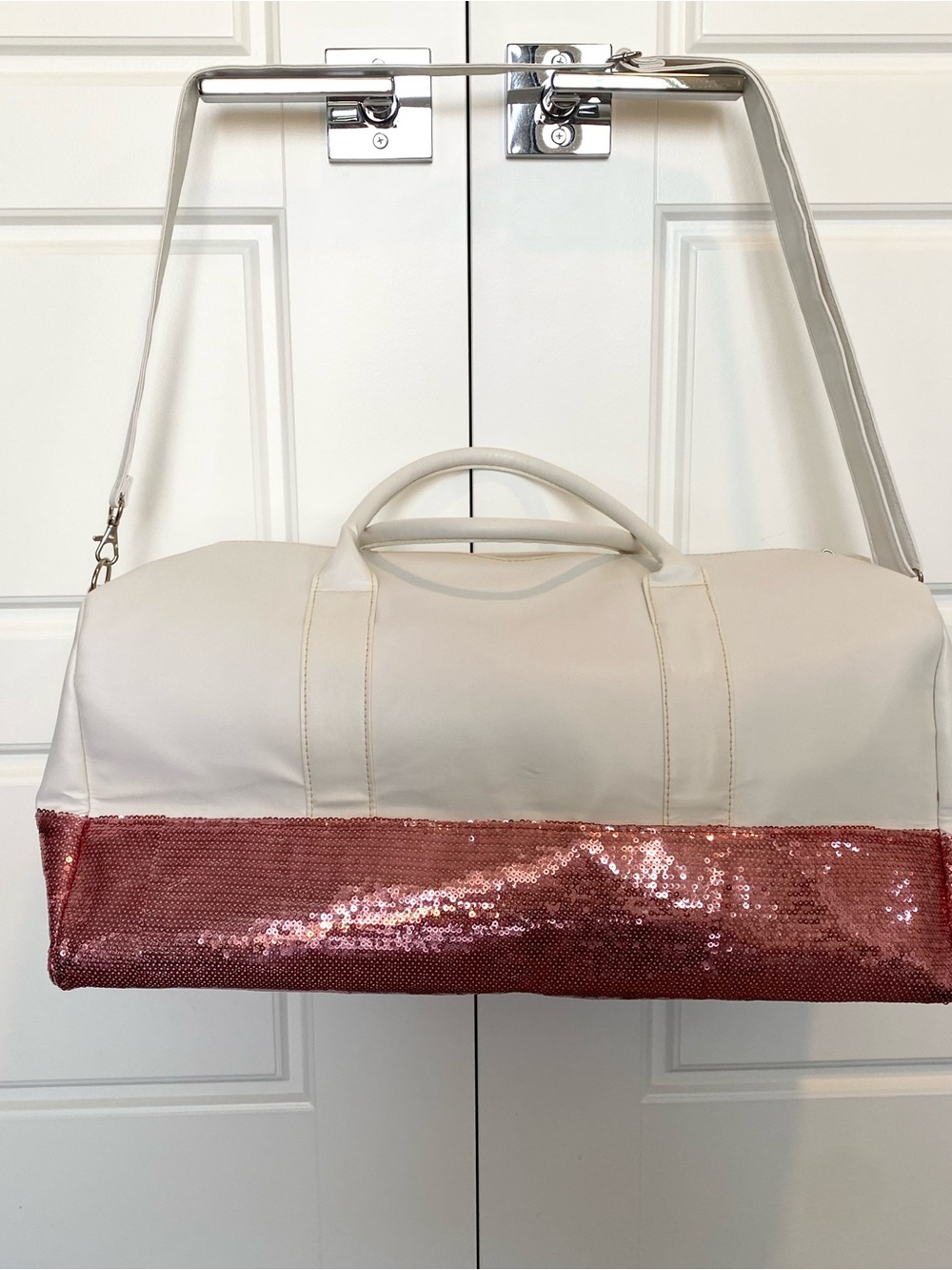 NWOT White and Rose Gold Sequin Gym / Weekend Duffel Bag